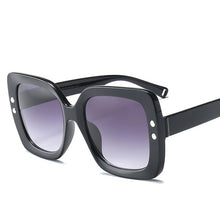 Load image into Gallery viewer, Oversized Sunglasses
