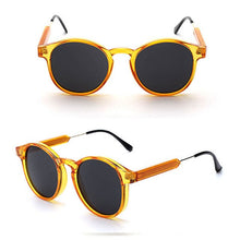 Load image into Gallery viewer, Retro Round Sunglasses