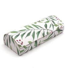 Load image into Gallery viewer, Flower Printed Sunglasses Case
